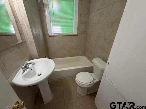 $1,000 | 923 North Tyler Avenue, Tyler, TX 75702