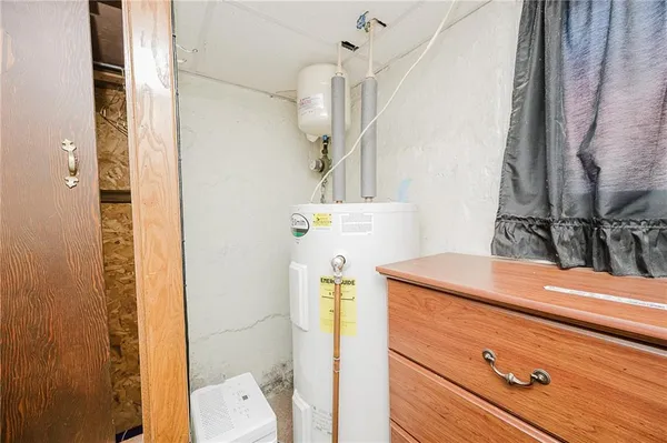 $57,400 | 1326 Hessler Street, Nanty Glo, PA 15943