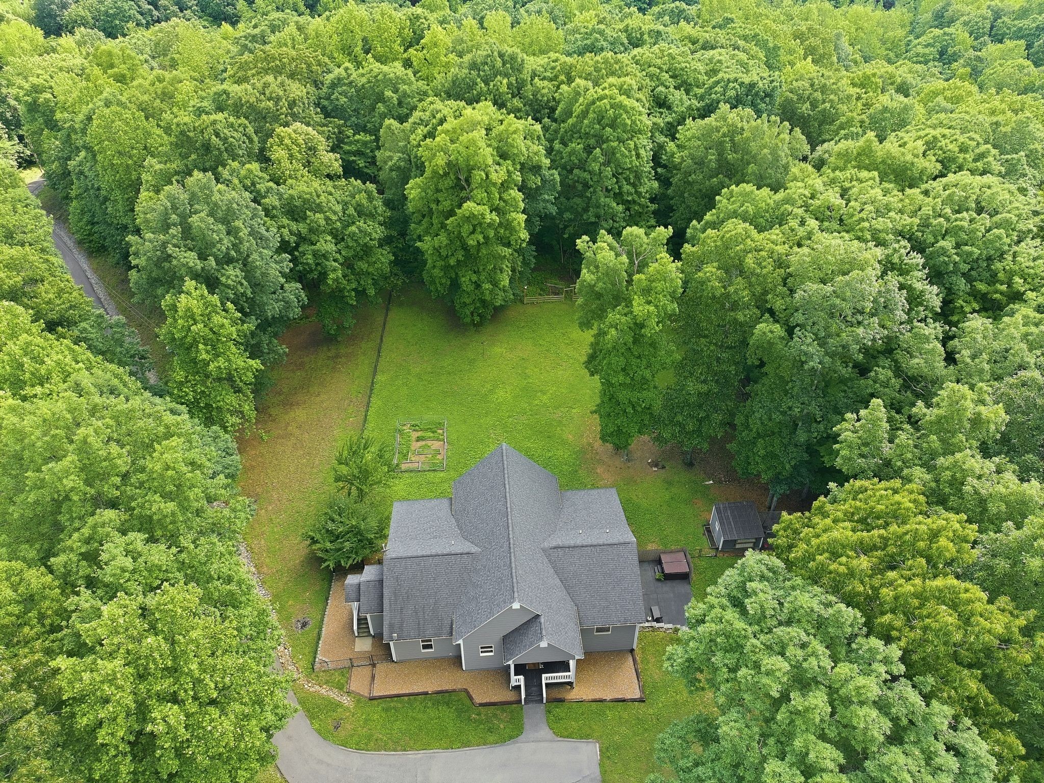 1828 Sugar Ridge Road Thompson's Station, TN 37179 - Photo 24 of 26 Gallery Image 24