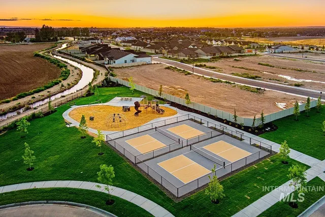 $759,800 | 3373 East Englehart Lane, Meridian, ID 83642