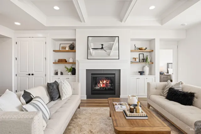 $759,800 | 3373 East Englehart Lane, Meridian, ID 83642