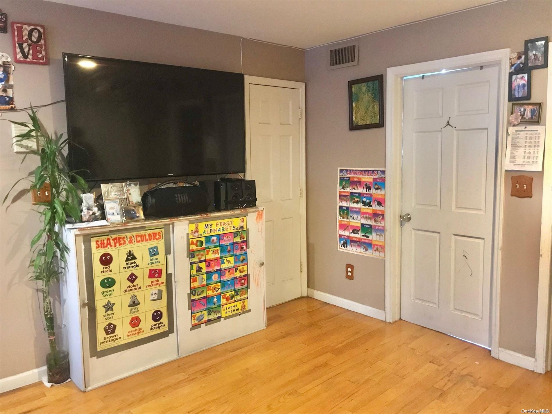 102-23 43rd Avenue, Unit 2A Queens, NY 11368 - Photo 6 of 9