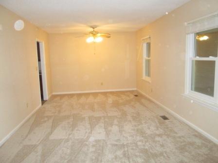 2010 Morris Hill Road Chattanooga, TN 37421 - Photo 2 of 13 living dining combination