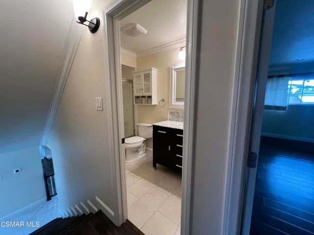 $1,350,000 | 334 West Avenida De Las Flores, Thousand Oaks, CA 91360