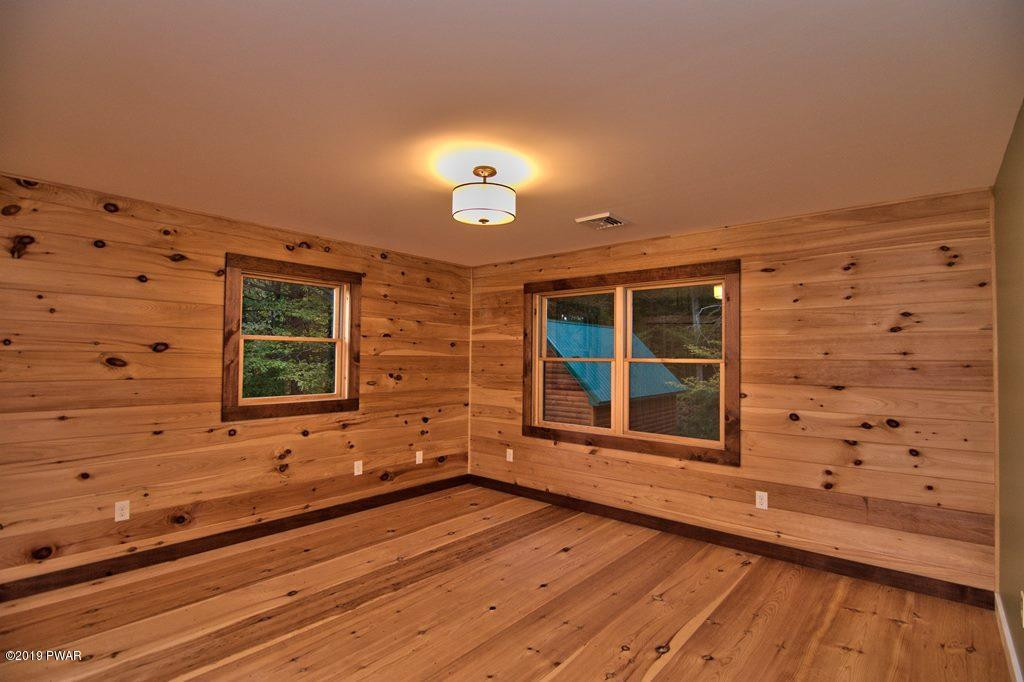 61 Giles Road Waymart, PA 18472 - Photo 33 of 45