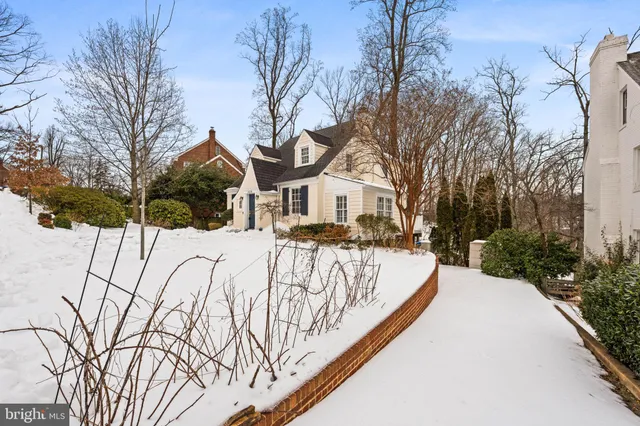 $1,695,000 | 3408 Alabama Avenue, Alexandria, VA 22305