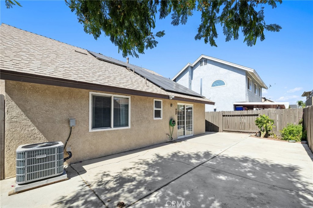 129 Avocado Avenue Perris, CA 92571 - Photo 20 of 30 a view of a house with a patio