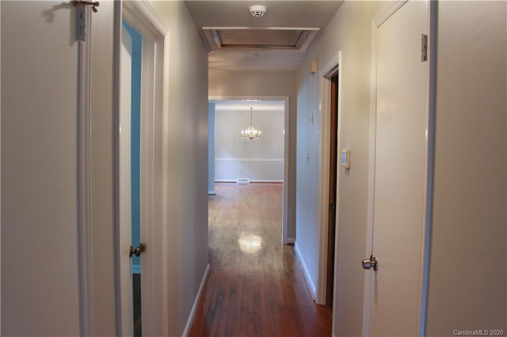 7538 Riding Trail Road Charlotte, NC 28212 - Photo 15 of 17