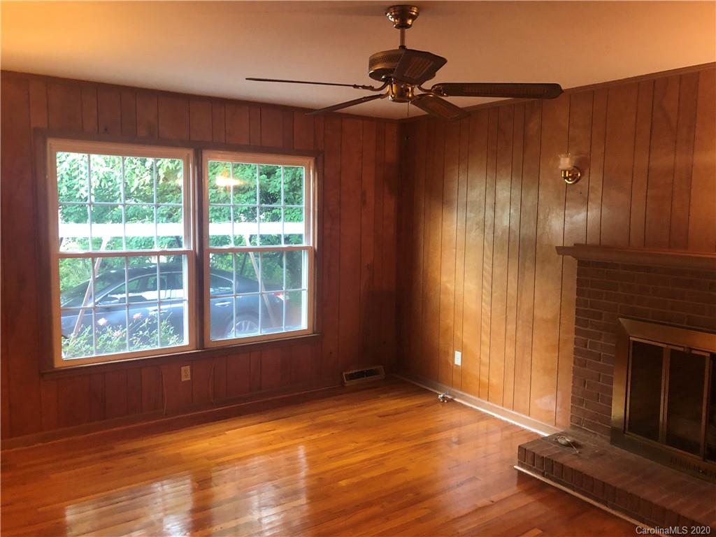 7538 Riding Trail Road Charlotte, NC 28212 - Photo 5 of 17