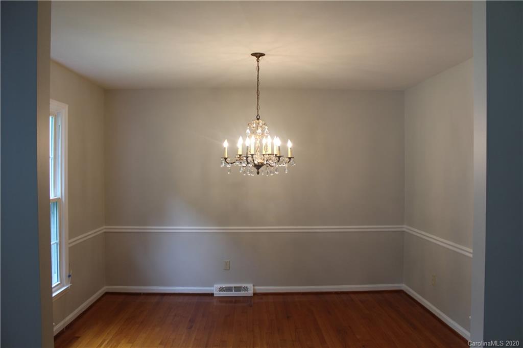 7538 Riding Trail Road Charlotte, NC 28212 - Photo 8 of 17