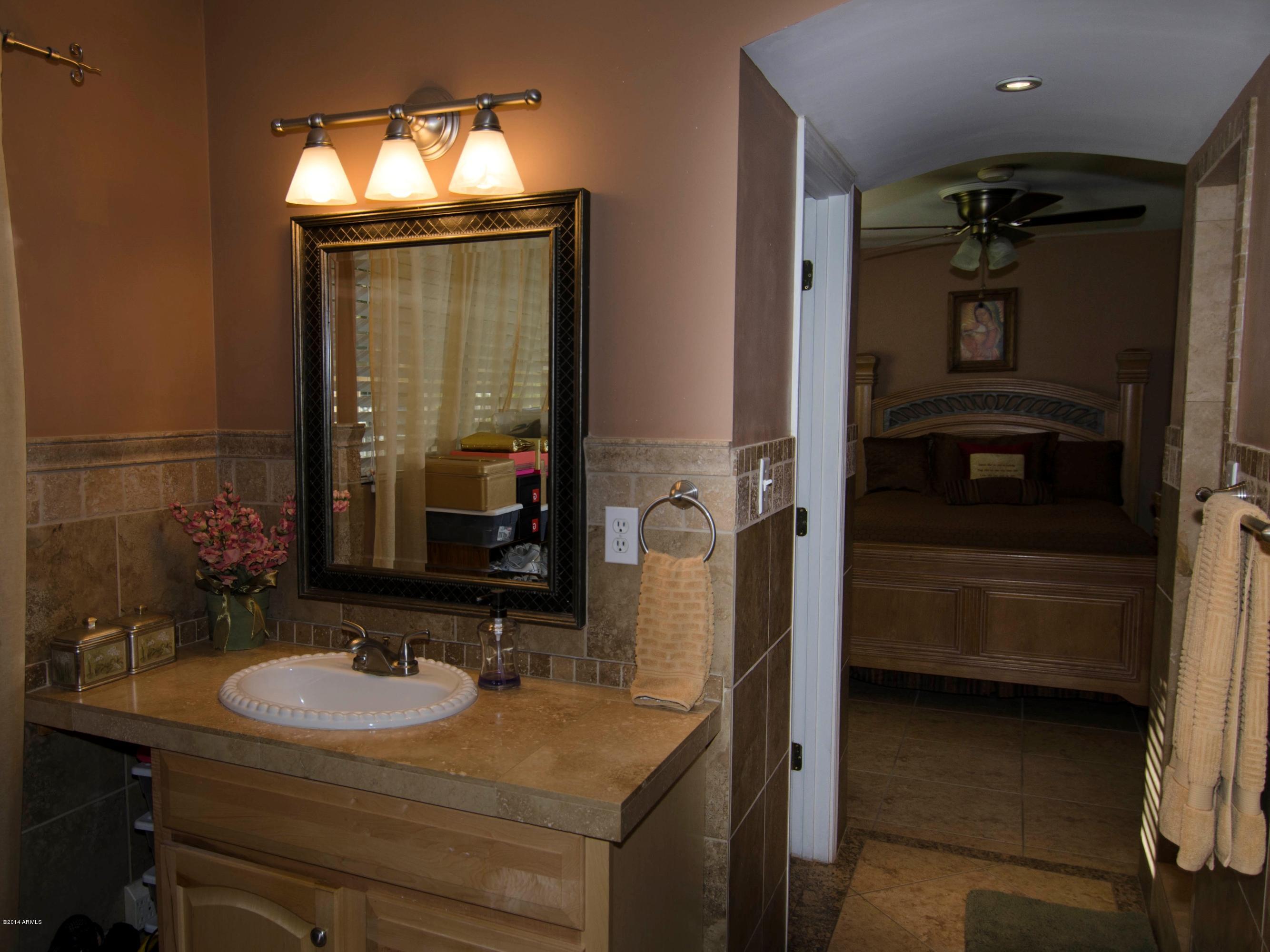3916 West Griswold Road Phoenix, AZ 85051 - Photo 17 of 24 Master Bath Vanity Area