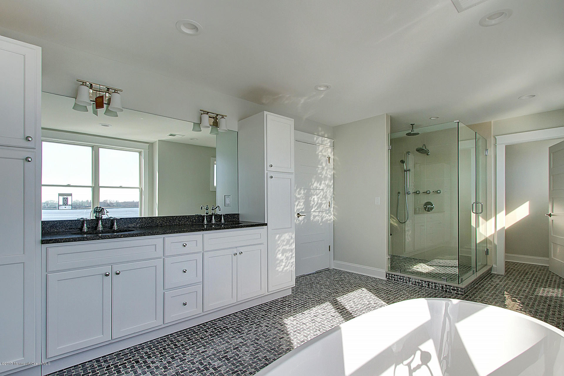 688 Little Silver Point Road Little Silver, NJ 07739 - Photo 26 of 38 24