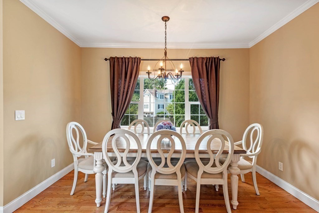 2 Riverside Drive Marblehead, MA 01945 - Photo 10 of 40 Gallery Image 10