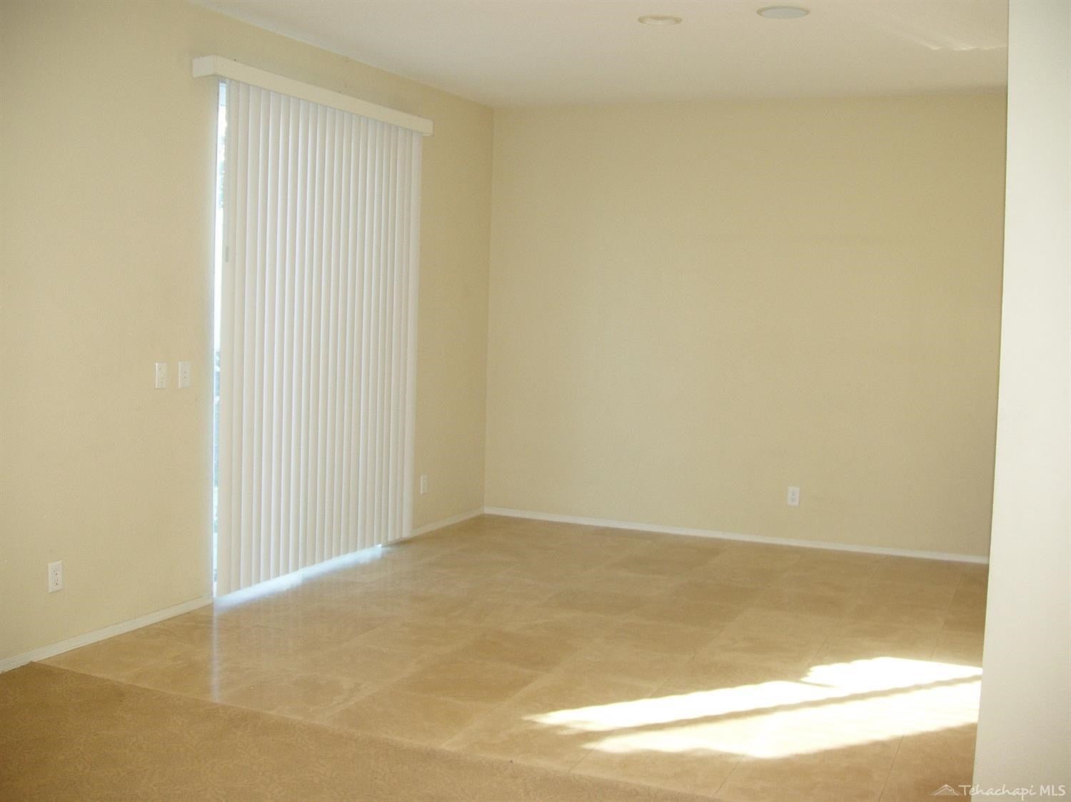 1406 Wild Olive Road Tehachapi, CA 93561 - Photo 9 of 27 Gallery Image 9