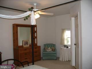 105 Cedarcroft Road Kennett Square, PA 19348 - Photo 4 of 6 Gallery Image 4