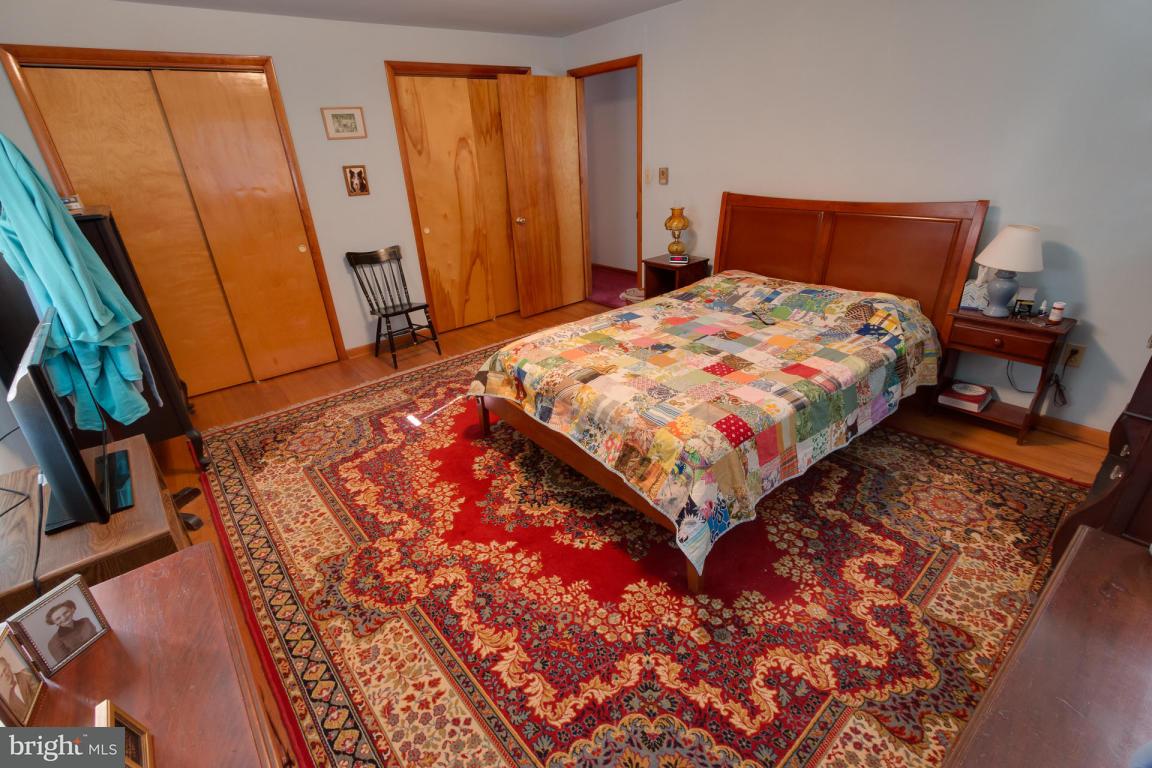 300 North New Street Lititz, PA 17543 - Photo 17 of 31 Gallery Image 17