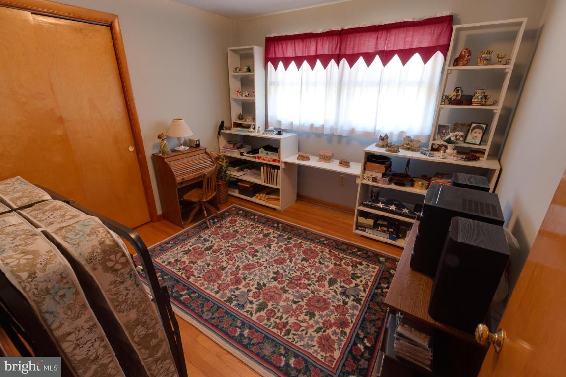 300 North New Street Lititz, PA 17543 - Photo 19 of 31 Gallery Image 19