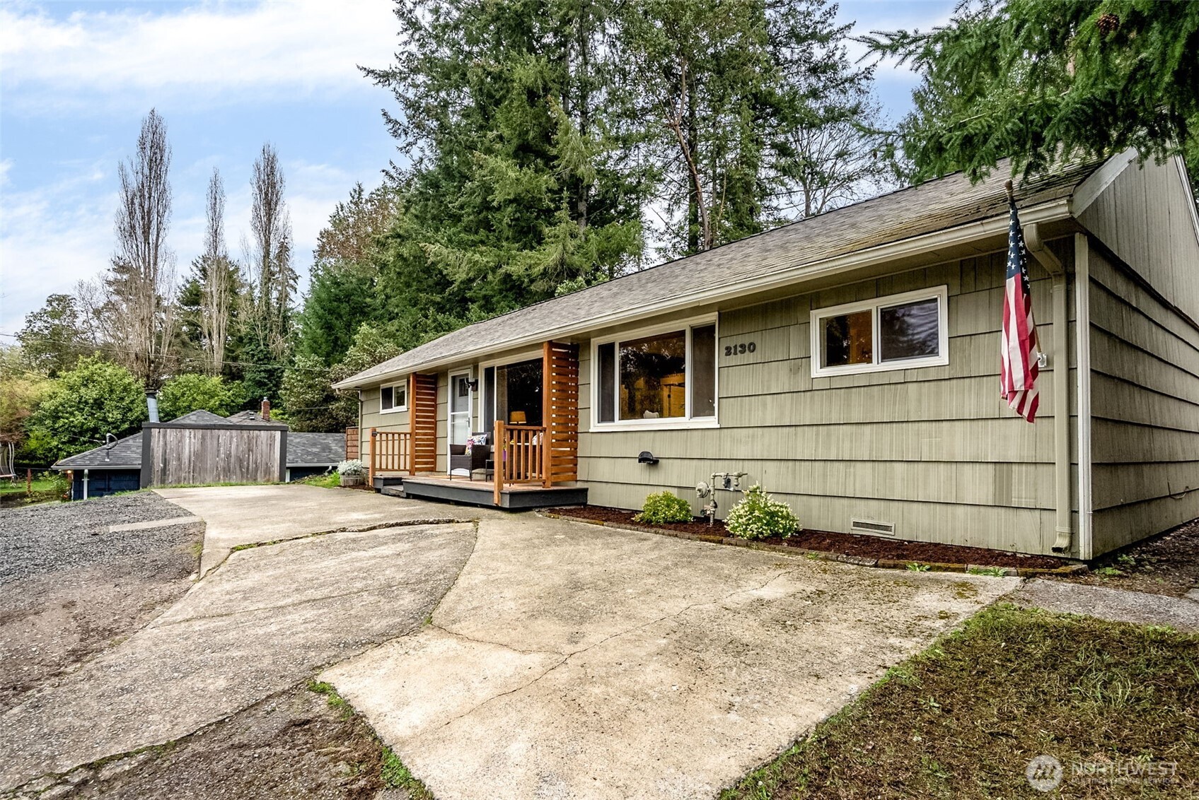 2130 Rocky Point Road Northwest Bremerton, WA 98312 - Photo 29 of 33 Gallery Image 29
