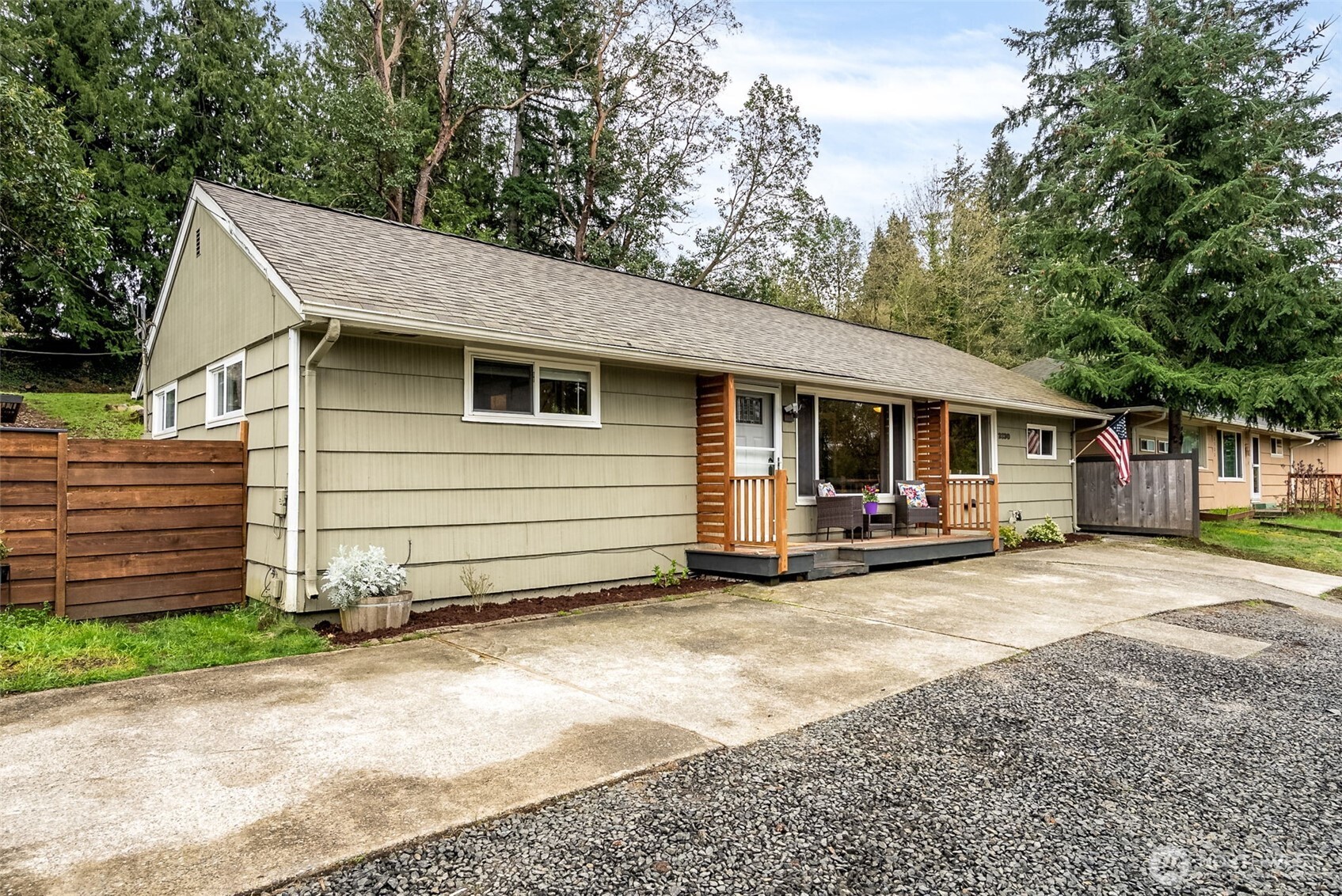 2130 Rocky Point Road Northwest Bremerton, WA 98312 - Photo 32 of 33 Gallery Image 32