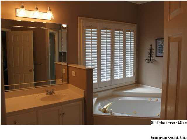 5517 Magnolia Trace Birmingham, AL 35244 - Photo 24 of 29