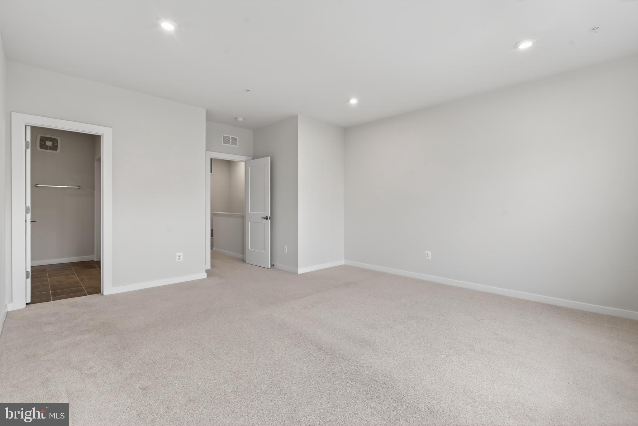 43748 Transit Square Ashburn, VA 20147 - Photo 30 of 43 Master Bedroom View#4