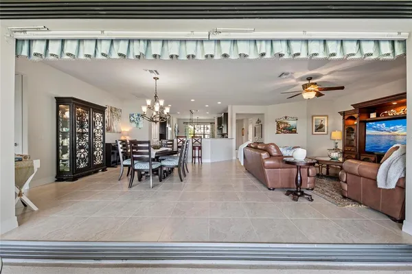 $824,500 | 13785 TOMARO Street, Venice, FL 34293