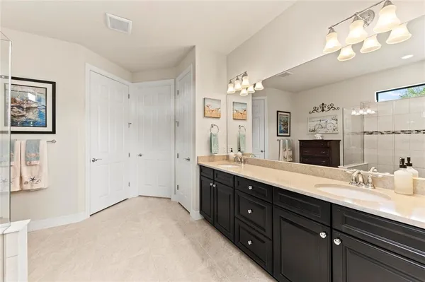 $824,500 | 13785 TOMARO Street, Venice, FL 34293