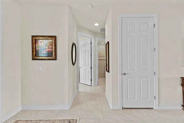 $824,500 | 13785 TOMARO Street, Venice, FL 34293