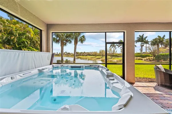 $824,500 | 13785 TOMARO Street, Venice, FL 34293