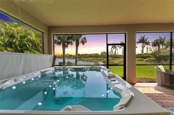 $824,500 | 13785 TOMARO Street, Venice, FL 34293