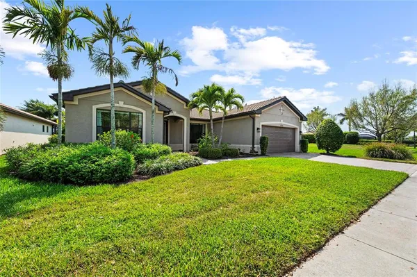 $824,500 | 13785 TOMARO Street, Venice, FL 34293