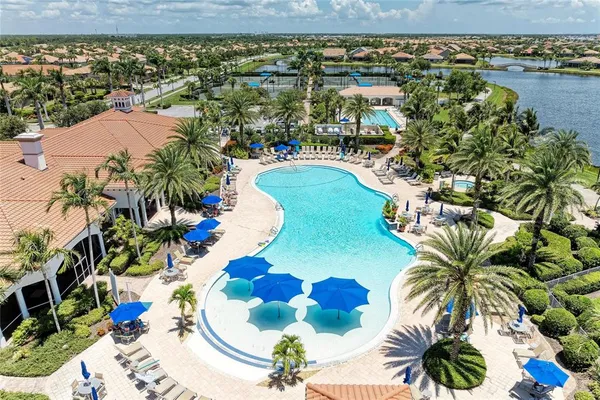 $824,500 | 13785 TOMARO Street, Venice, FL 34293