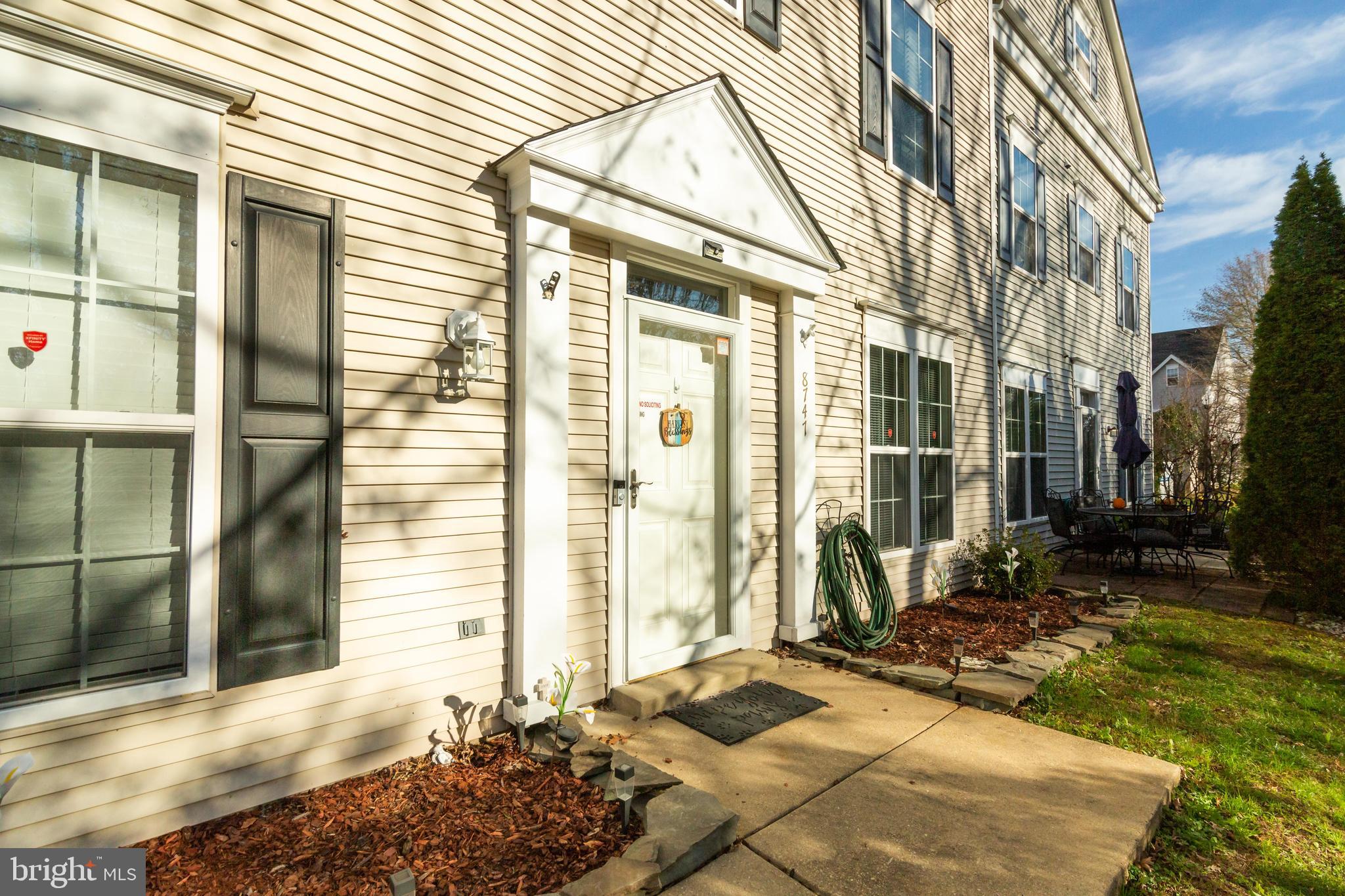8747 Spring Brook Way Odenton, MD 21113 - Photo 6 of 46 Front entrance
