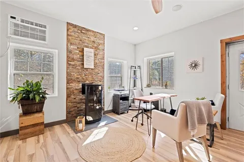 $2,400,000 | 33345 West 95th Street, De Soto, KS 66018