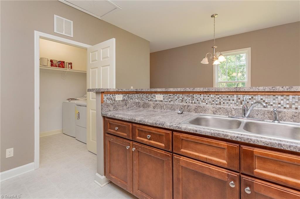 818 Mobile Street High Point, NC 27260 - Photo 9 of 19 Gallery Image 9