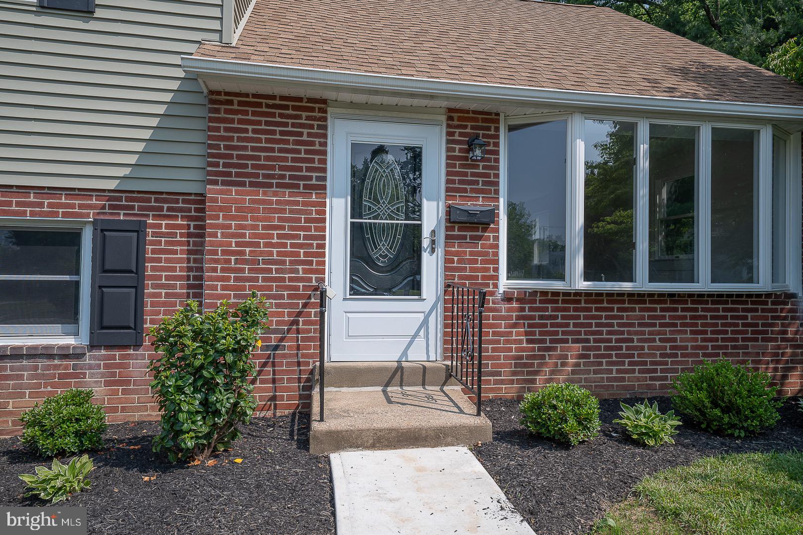 503 Poplar Road Flourtown, PA 19031 - Photo 3 of 63