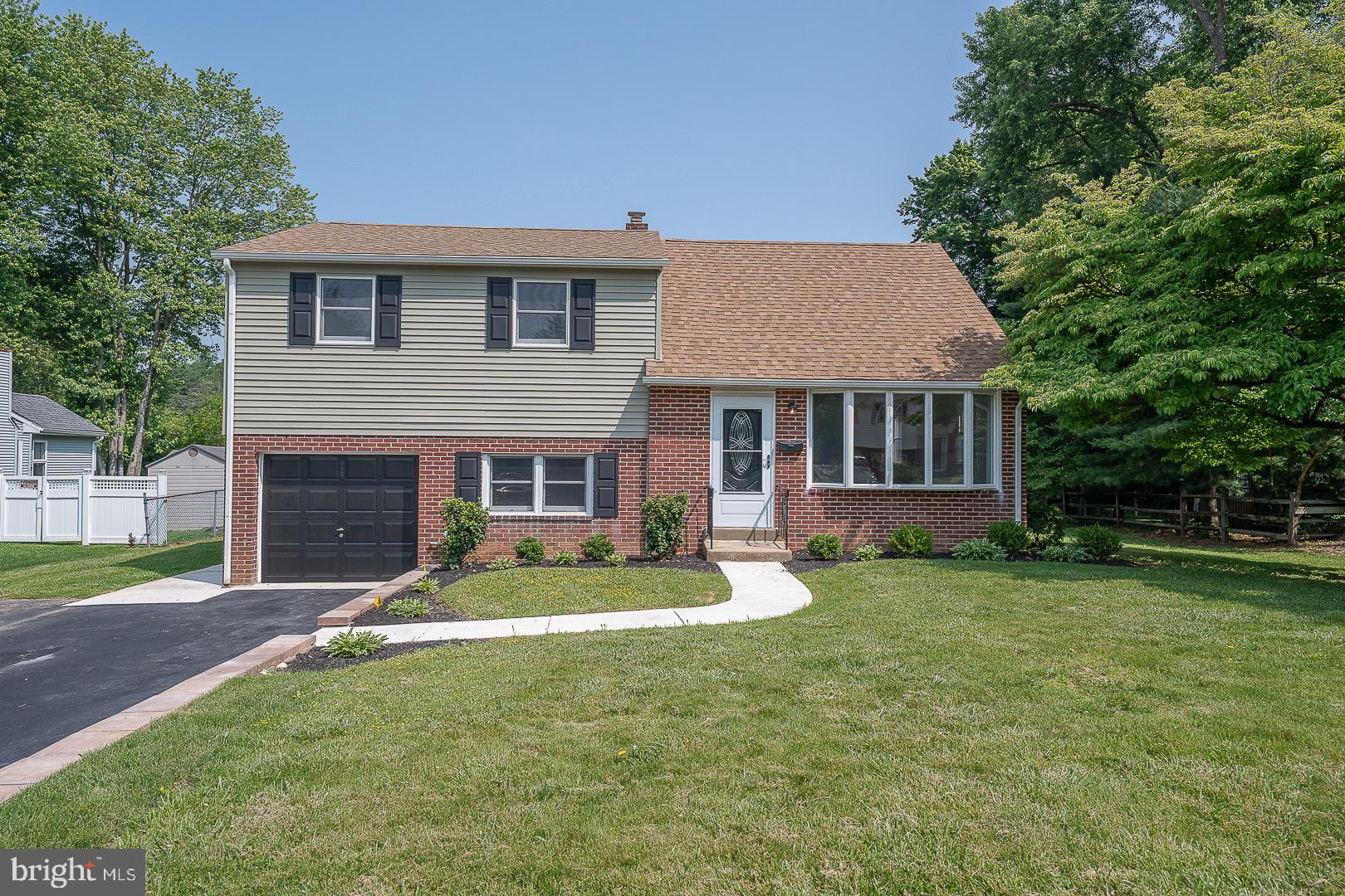 503 Poplar Road Flourtown, PA 19031 - Photo 62 of 63 a view of a yard in front of house