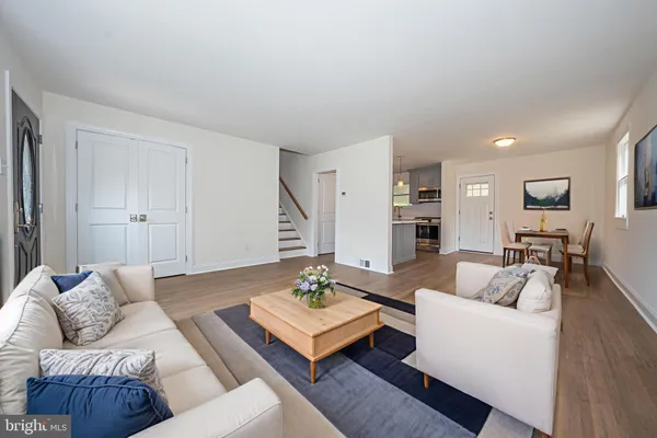 $4,000 | 503 Poplar Road, Flourtown, PA 19031