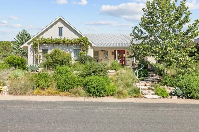 $830,000 | 2305 Summit Forest, Fredericksburg, TX 78624