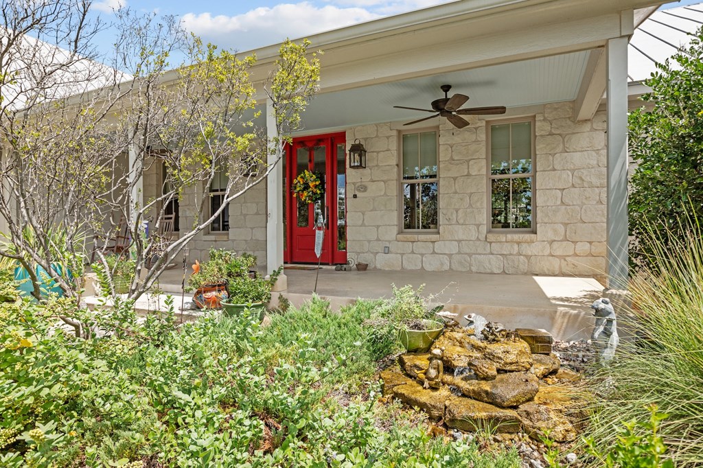 2305 Summit Forest Fredericksburg, TX 78624 - Photo 52 of 54 Front view