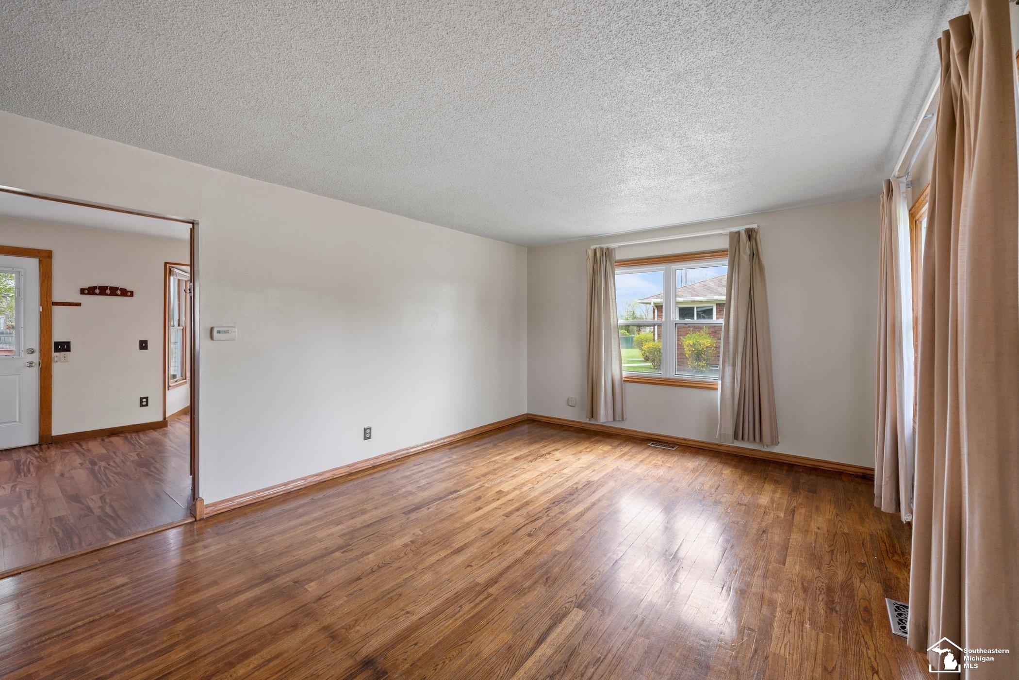 3382 North Custer Road Monroe, MI 48162 - Photo 6 of 28