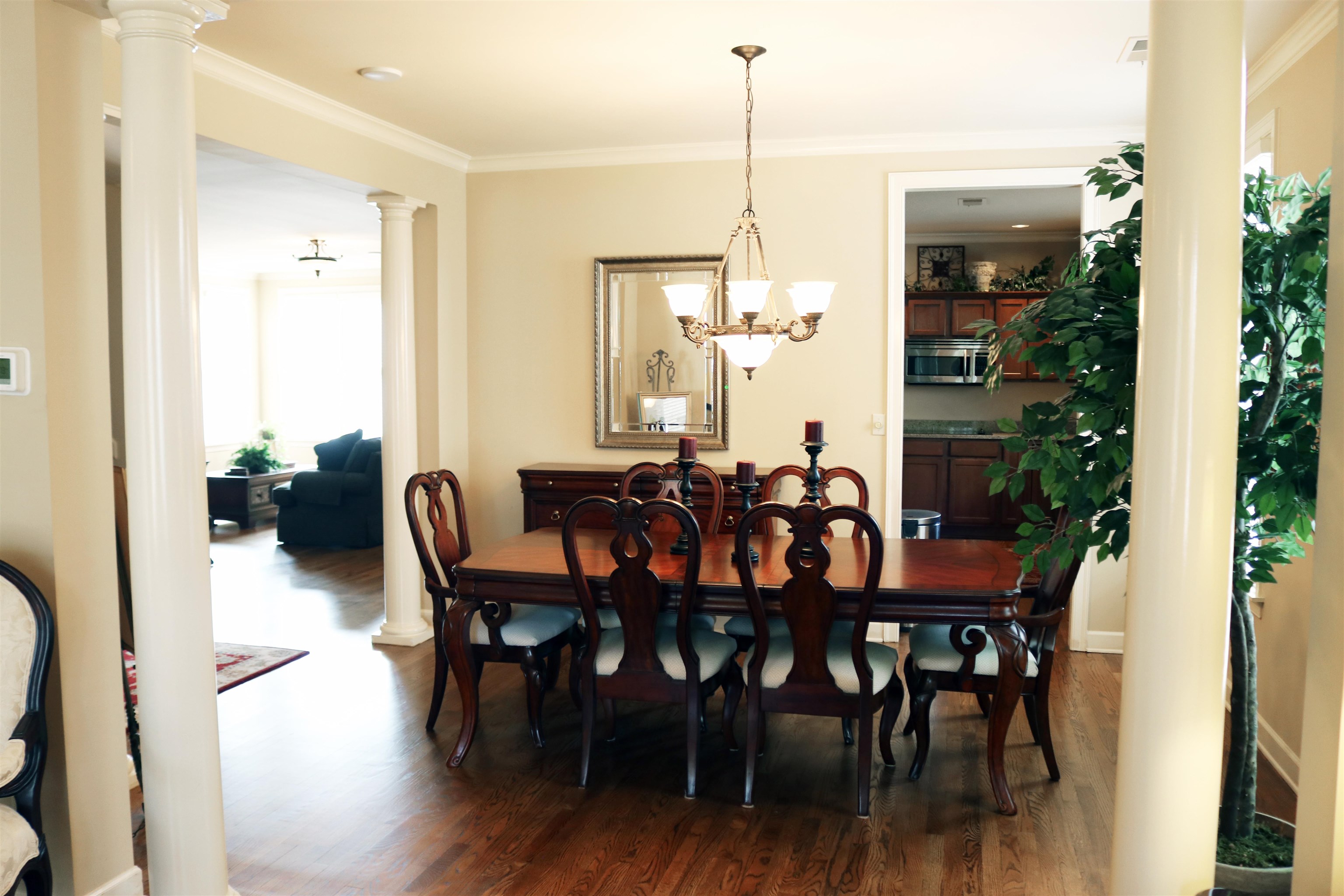 319 Colbert Street West Collierville, TN 38017 - Photo 7 of 24 Gallery Image 7