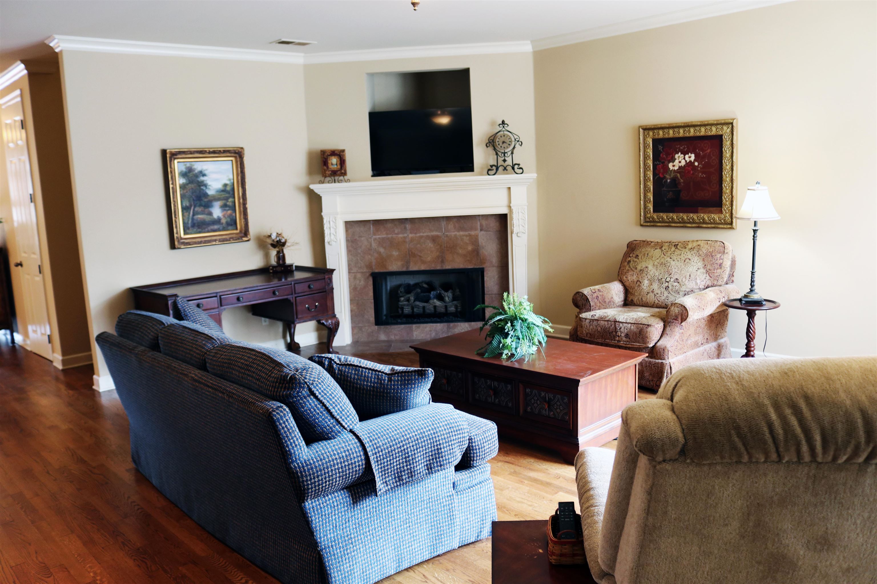 319 Colbert Street West Collierville, TN 38017 - Photo 8 of 24 Gallery Image 8