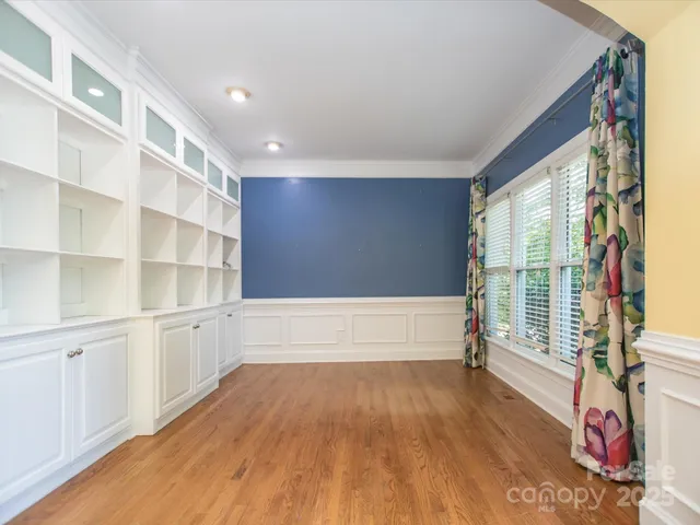 $659,000 | 6123 Glen Manor Drive, Charlotte, NC 28269