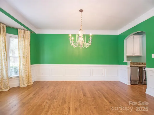 $659,000 | 6123 Glen Manor Drive, Charlotte, NC 28269