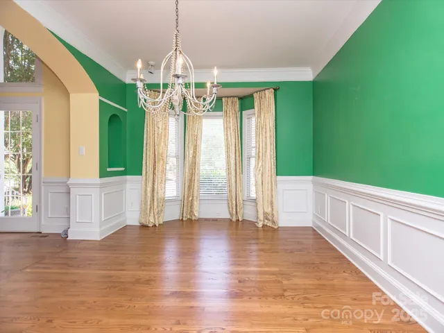 $659,000 | 6123 Glen Manor Drive, Charlotte, NC 28269