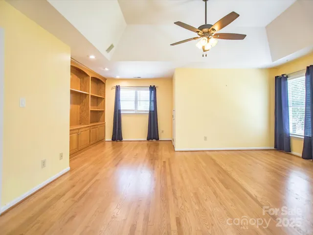 $659,000 | 6123 Glen Manor Drive, Charlotte, NC 28269