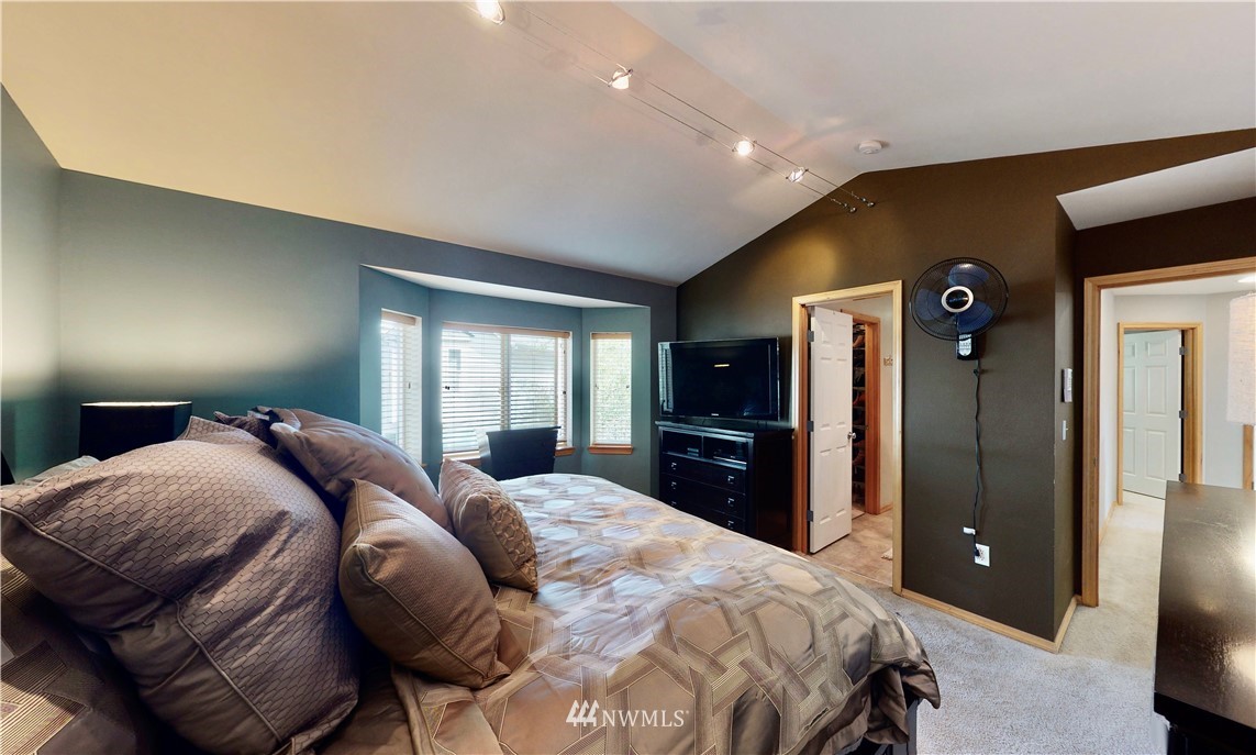 4611 152nd Place Southeast Bothell, WA 98012 - Photo 14 of 30