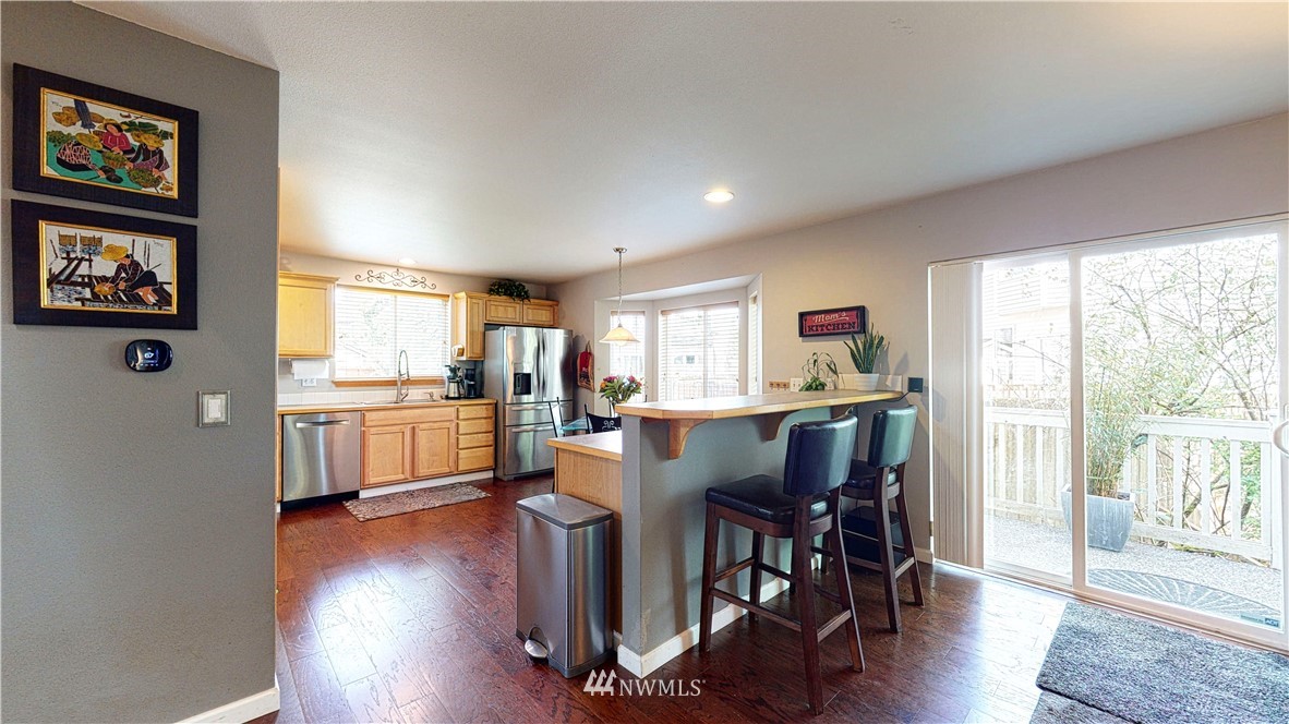 4611 152nd Place Southeast Bothell, WA 98012 - Photo 8 of 30