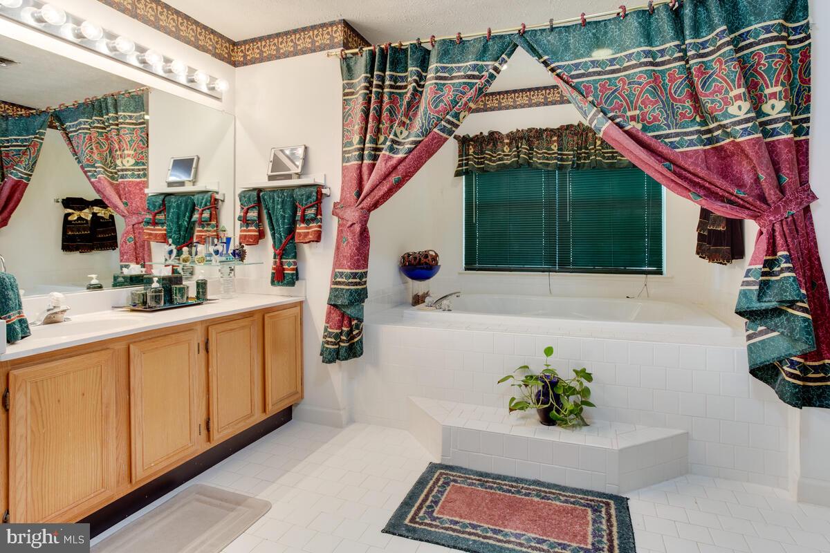 11601 Trillum Street Bowie, MD 20721 - Photo 18 of 36 Master Bathroom With Soaking Tub